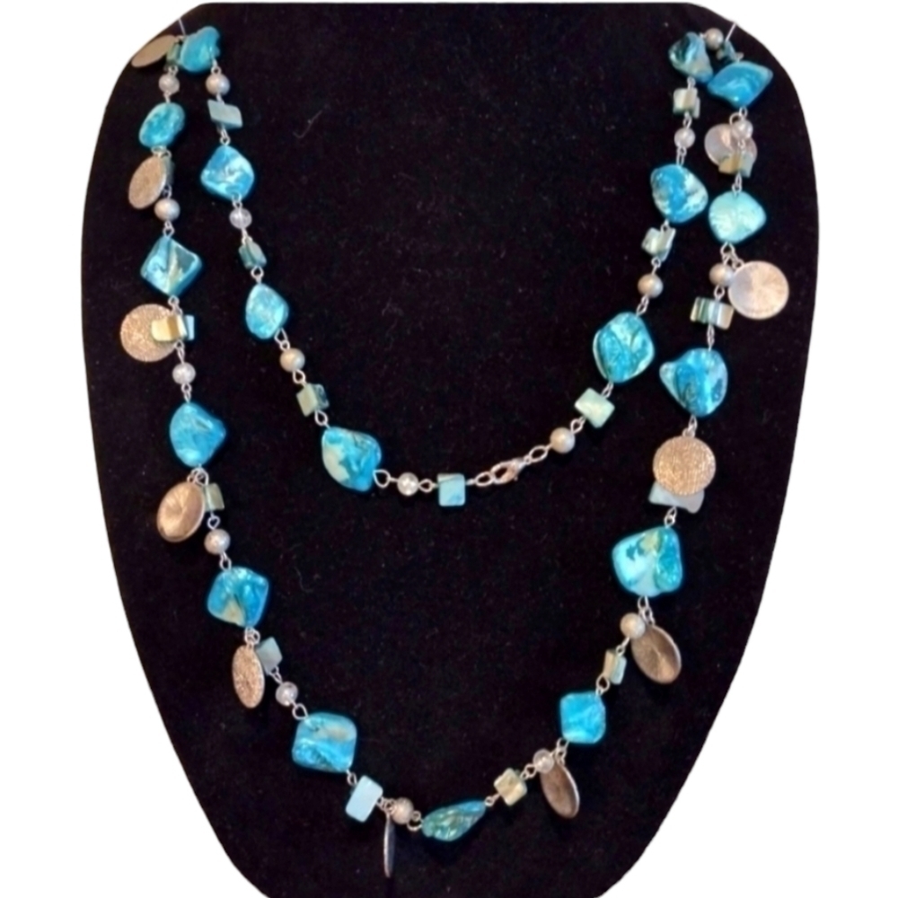 Vintage Beaded Medallion Fashion Necklace
